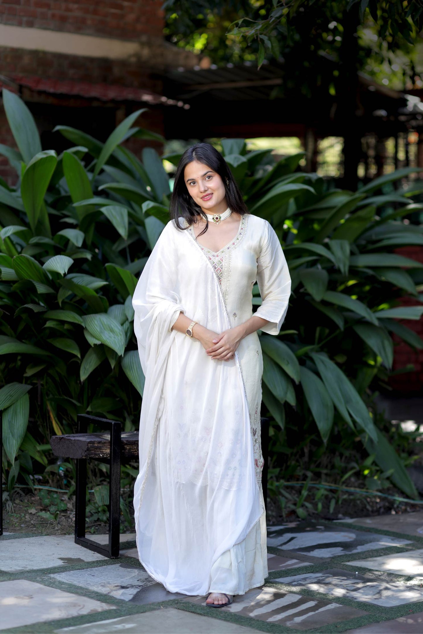 Arohi Elegance Suit