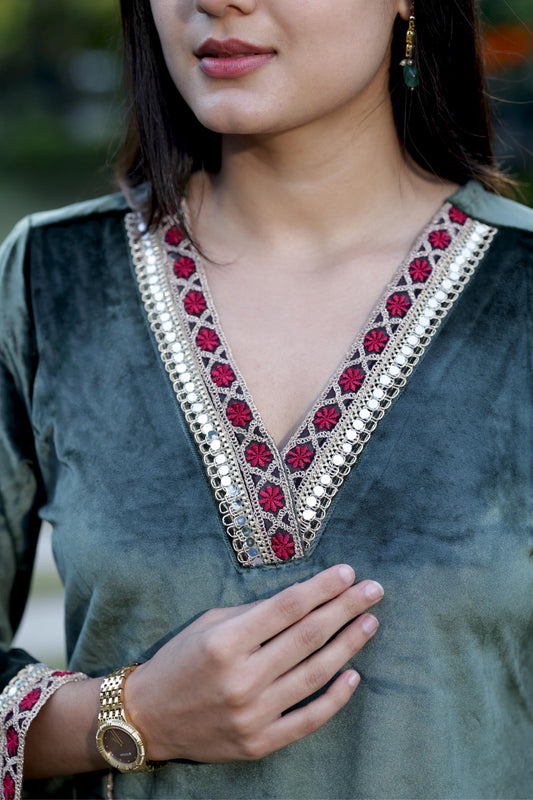 Shaheen-Emerald Green Velvet Cord-Set