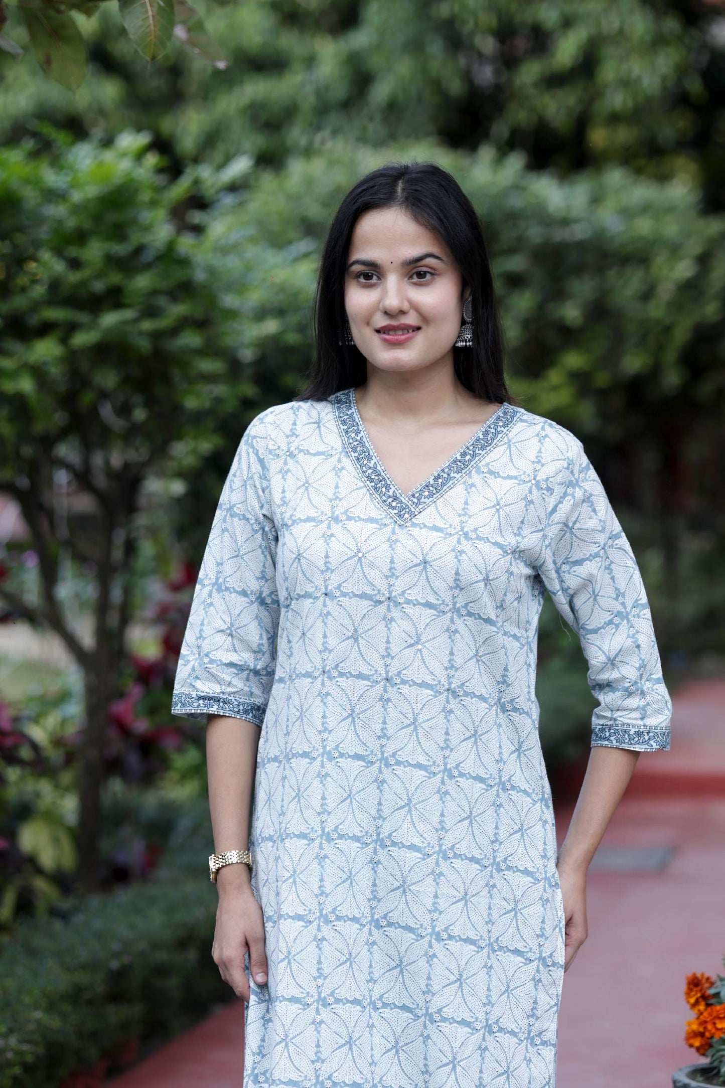 Aarvi Soft Cotton Printed Suit Set (Lavender & Aqua Blue Variants)