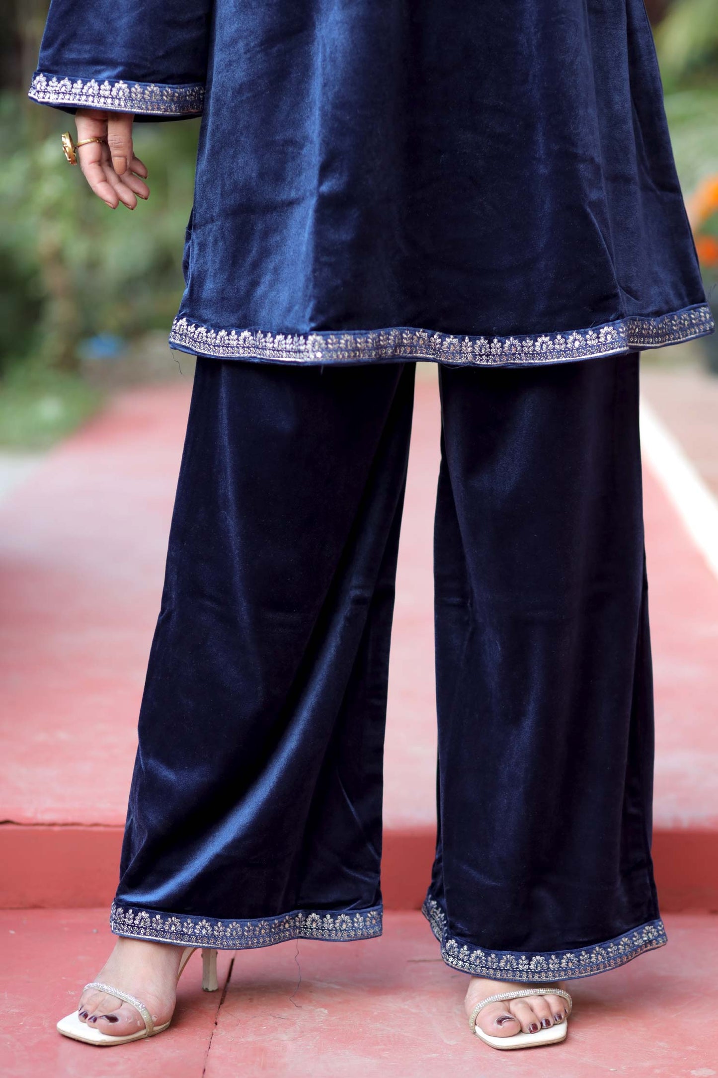 Noorani-Midnight Royale Velvet Kurta Set