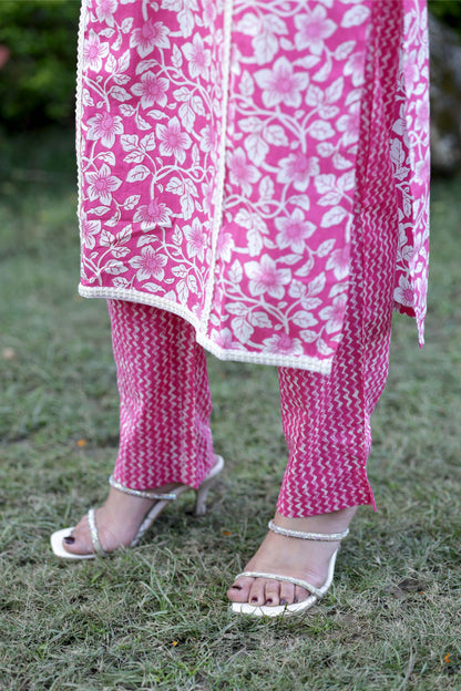 Bloom - Pink Floral Printed Cotton Kurta Set
