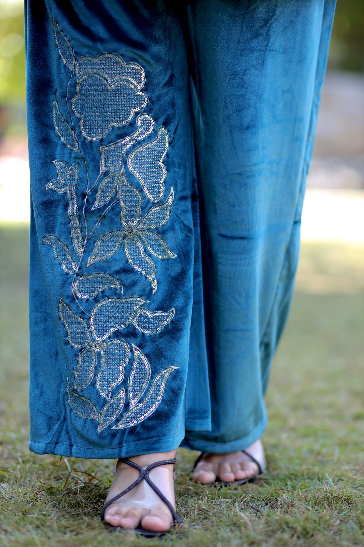 Mahira-Emerald Velvet Co-Ord Set