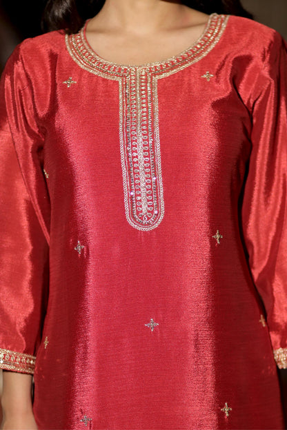 Rajsi - Crimson Majesty 3-Piece Suit