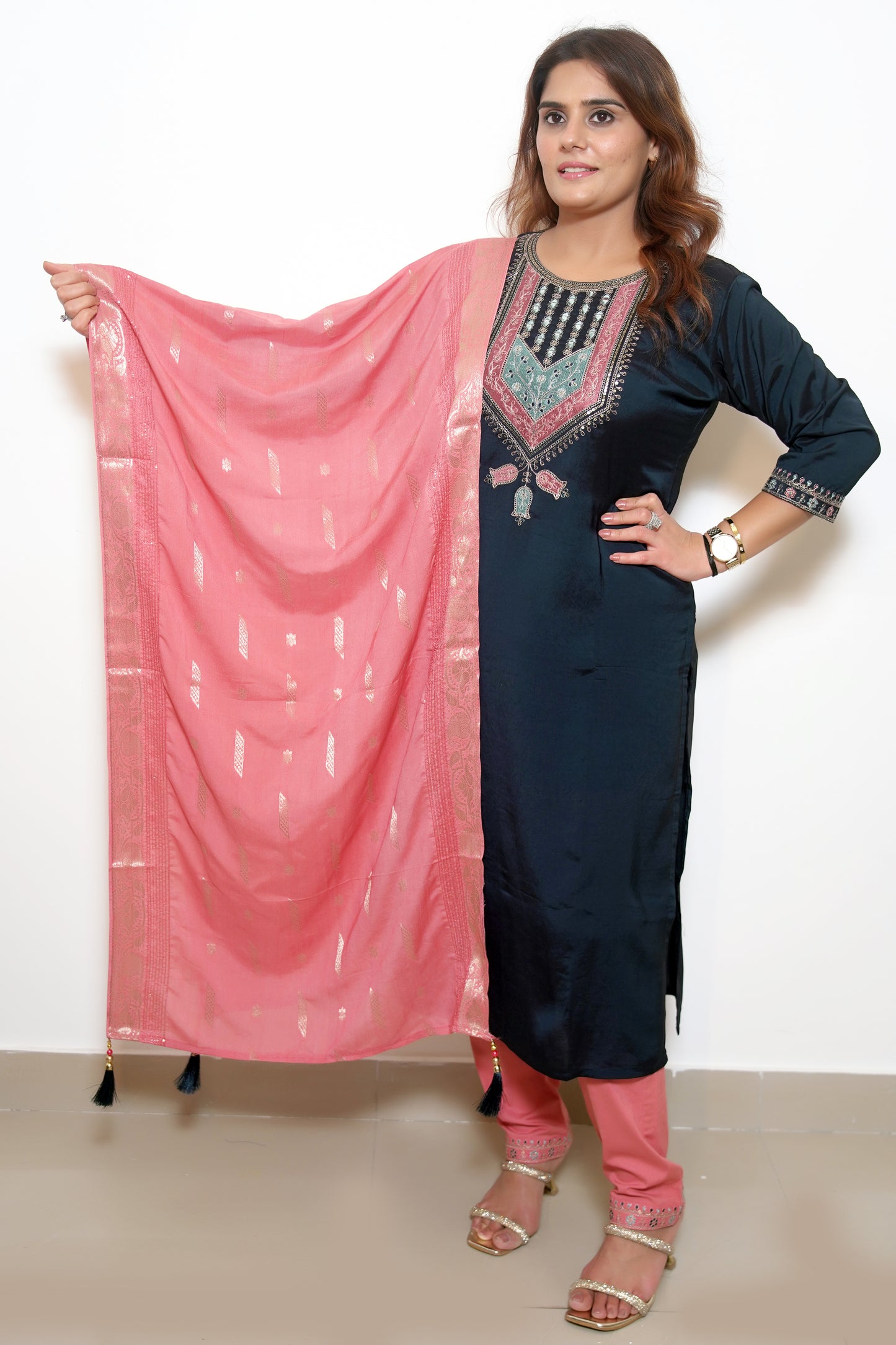 Noor Suit Set – Navy & Hot Pink Set